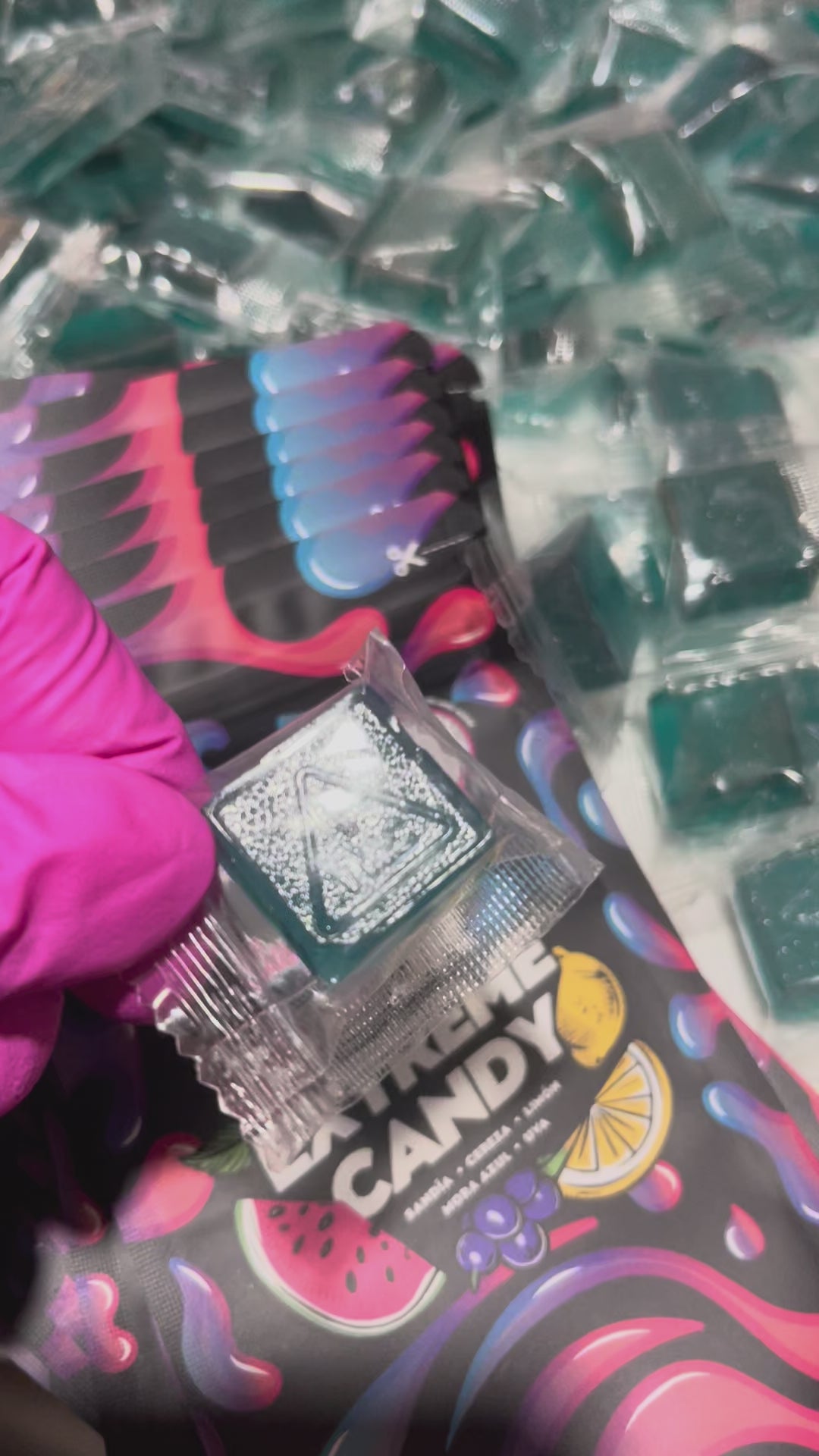 Cargar vídeo: CandyKush - Sour Extreme Candy